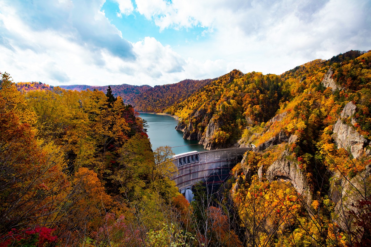 HAPPINESS LET_S EAT HOKKAIDO AUTUMN IN MY HEART (RELAX ONSEN)